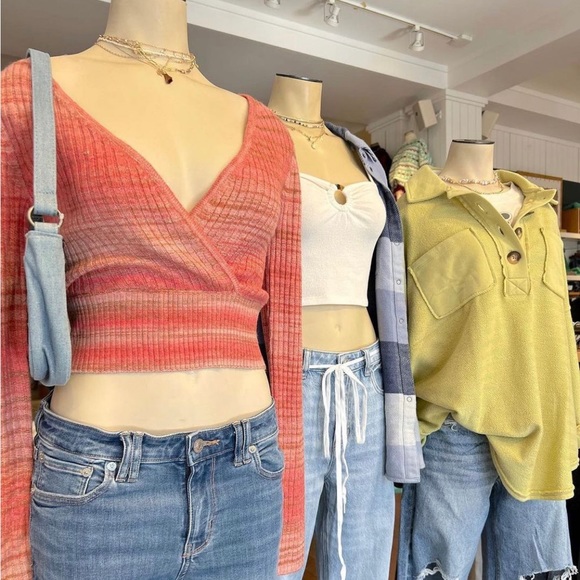 Meet your Posher, Courtney Watts - Picture 14 of 15